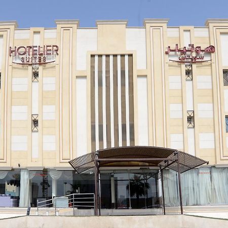 Hotelier Suites Riyadh Exterior photo