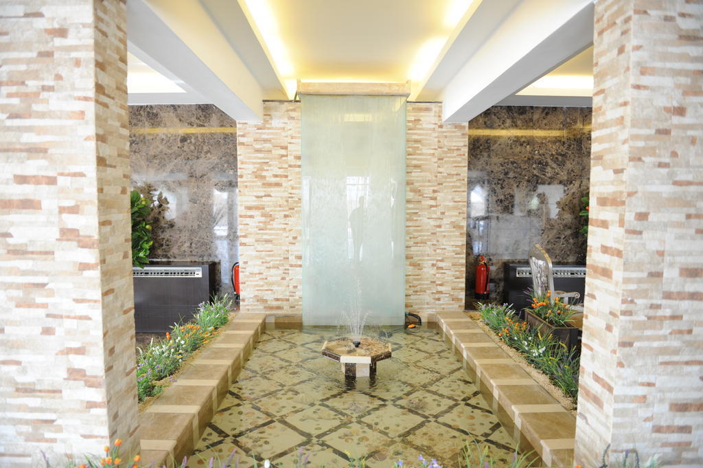 Hotelier Suites Riyadh Exterior photo