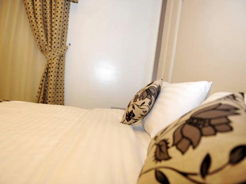Hotelier Suites Riyadh Exterior photo